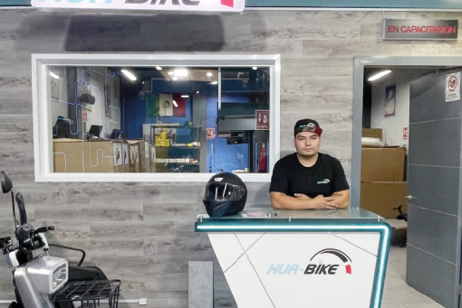 Detrás de Hua Bike-01